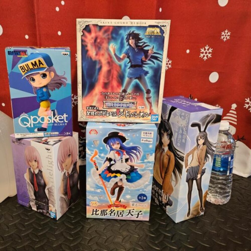 5 Piece Anime Figure Bundle